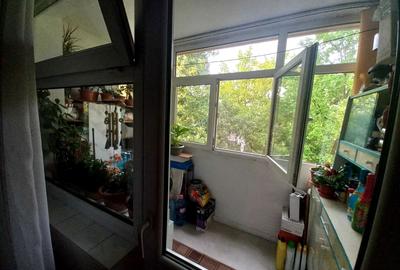 Apartament cu 2 camere decomandat în Podul de Piatră - 3