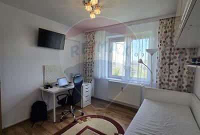 Apartament cu 3 camere semidecomandat, mobilat în Crângași - 9