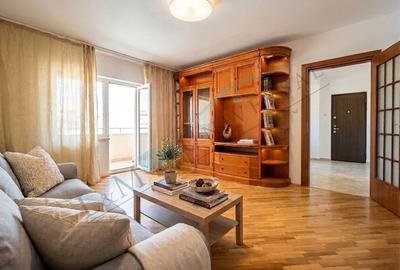 Apartament cu 3 camere decomandat, mobilat în Unirii
