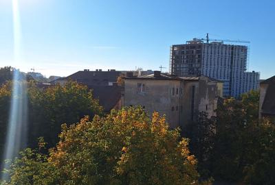 Apartament cu 2 camere - P-ta 700/Business Center - 20