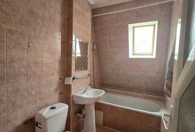 Apartament cu 3 camere decomandat în Torontalului - 3