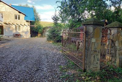 Casă cu 4 camere în Pătrăuți - 8