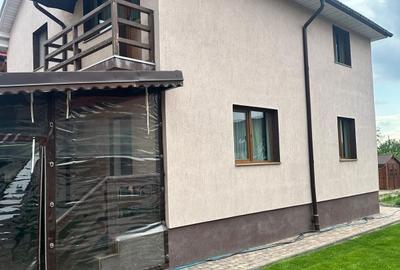 Casă cu 4 camere în Bariera Vâlcii - 2