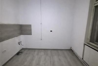 Apartament cu 2 camere semidecomandat în Iosefin - 9