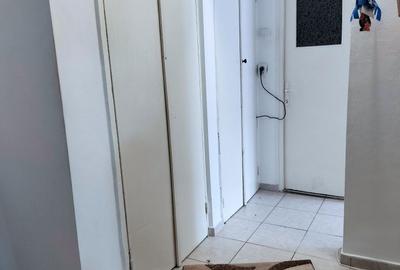 Apartament cu 2 camere decomandat în 9 Mai - 4