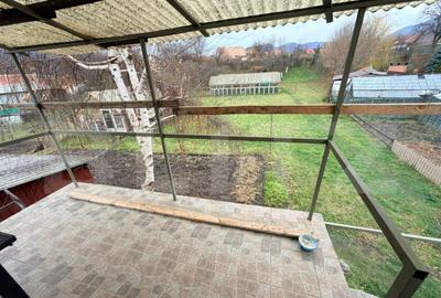 Casa de vanzare proprietate generoasa 2.285 m2 teren - 14