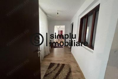 Casă cu 4 camere cu Teren 380 Mp în 1 Mai - 2