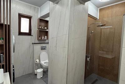 Apartament cu 3 camere decomandat în Central - 2