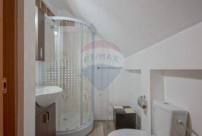 REDUCERE PRET ! Casa de vacanta la Predeal locuinta sau investitie - 22