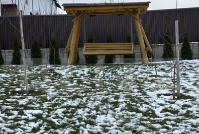 Casă cu 5 camere cu Teren 700 Mp în Ipotești - 1