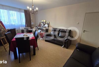 Apartament cu 4 camere semidecomandat în Lupeni - 5