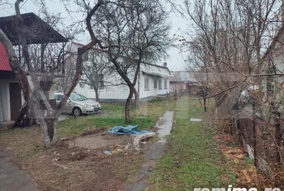 Casa Central in Radau?i, teren 1500 mp - 2