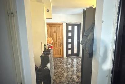 Apartament cu 2 camere decomandat în George Enescu