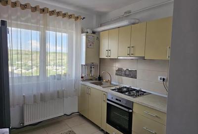 Apartament cu 2 camere decomandat, etajul 1 - Rediu - 3