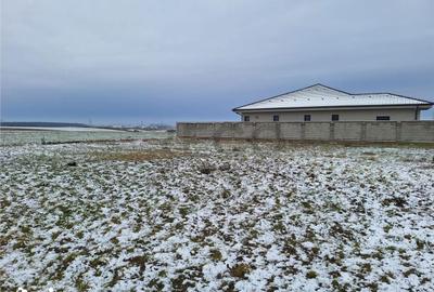 Teren de 511 mp, în Sânmartin - 7