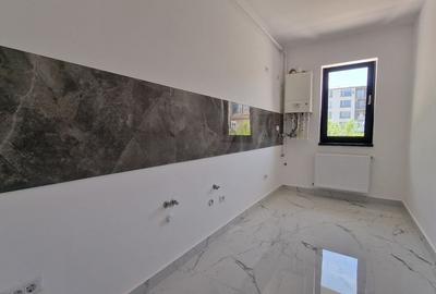 Apartament cu 3 camere decomandat în Theodor Pallady