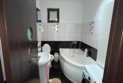 De vanzare apartament 3 camere zona de N baneasa - 8