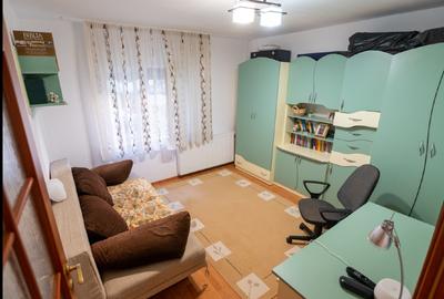 Ap.2 camere, conf.1, tip PB, parter inalt, langa Piata Rogerius, str.Blaise Pasc - 5