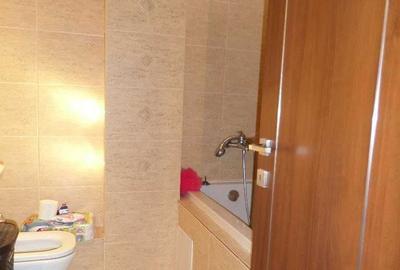 Apartament cu 3 camere decomandat în Victoria - 2