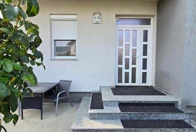 Casa 4 camere de vanzare, Sanmartin, zona str Carmel - 2