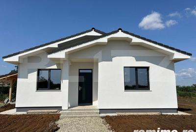 Casă cu 3 camere cu Teren 500 Mp în Central - 3