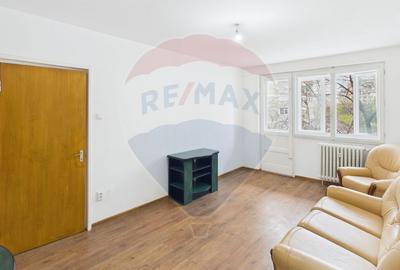 Apartament cu 3 camere decomandat, mobilat în Drumul Taberei - 2