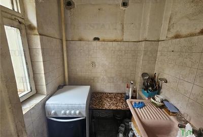 Studio 2 camere  Tomis Nord, etaj 1, ideal pentru investitie / renovare totala - 8