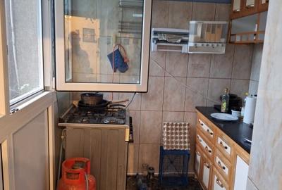 Spațiu comercial, de 108 mp, în Central - 6