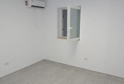 Inchiriez 3 cabinete medicale in Deva, zona Dacia, etaj 1, - 13