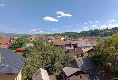 Apartament cu 2 camere decomandat în Toplița - 6