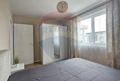 Apartament cu 3 camere semidecomandat, mobilat în Florești - 13