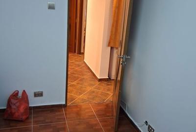 Apartament cu 4 camere decomandat în Alexandru cel Bun - 6