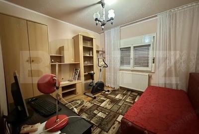 Apartament cu 3 camere decomandat în Girocului - 4