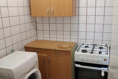 Apartament cu 3 camere semidecomandat în Tătărași - 3