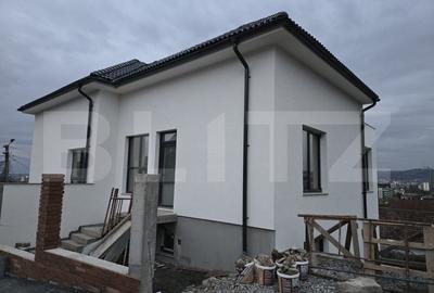 2 Unitati, Duplex semifinisat, zona Dambul Rotund, priveliste spre oras - 2