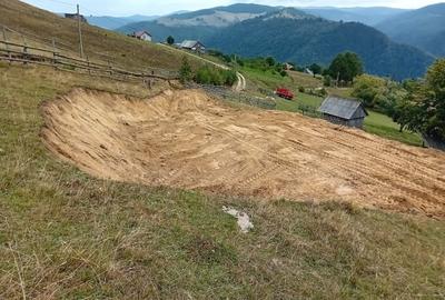 Vand teren  Transalpina ( Tau Bistra,aprox.2 km de " Popasul Regelui") - 2
