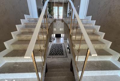 Casă cu 6 camere cu Teren 410 Mp în Central - 6