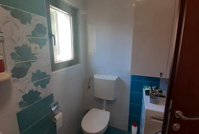 Apartament cu 3 camere semidecomandat în Grigorescu