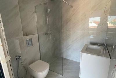 Apartament cu 3 camere decomandat în Siloz - 11