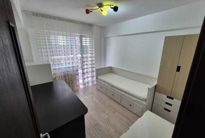 Apartament cu 3 camere decomandat în Cug - 8