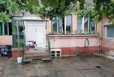 Apartament cu 2 camere semidecomandat în Central - 3