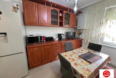 Apartament cu 3 camere decomandat în Tudor Vladimirescu - 3