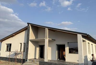 Casă cu 4 camere cu Teren 150 Mp în Central - 4