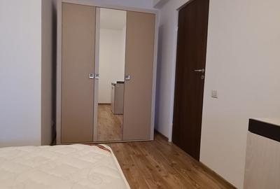 Apartament cu 2 camere decomandat în 13 Septembrie - 2