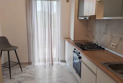 Apartament cu 2 camere decomandat în Central - 3