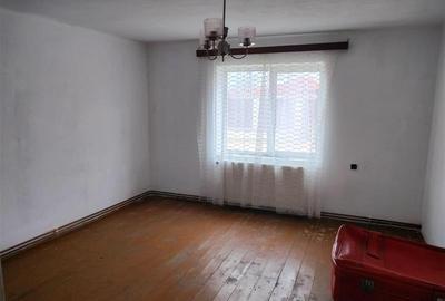 Oportunitate! Casa spatioasa cu teren generos, in Halchiu, Brasov - 5