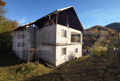 Varfuri Vila S+P+E+M, 7 camere, 2 bai, 127 mp utili - 11