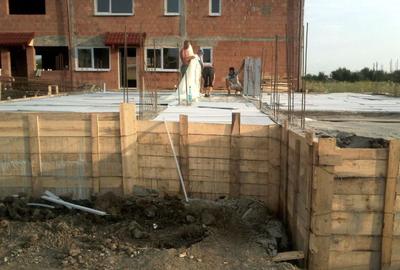 Casă individuală cu 5 camere cu Canalizare în Central - 32