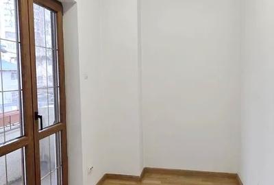 Birou, de 150 mp, în Unirii - 14