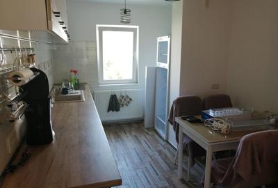 Apartament cu 3 camere decomandat, mobilat în Central - 21
